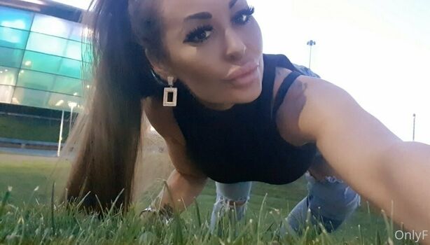 ladyamandarendall