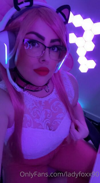 ladyfoxx90