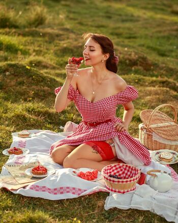 ladyrouquette