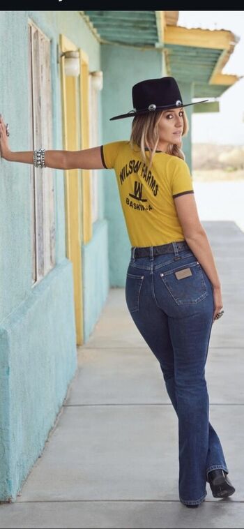 Lainey Wilson