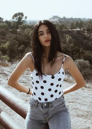 Lana Blakely