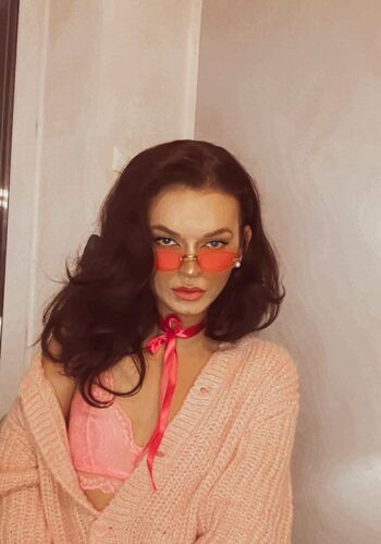 Lana Devone