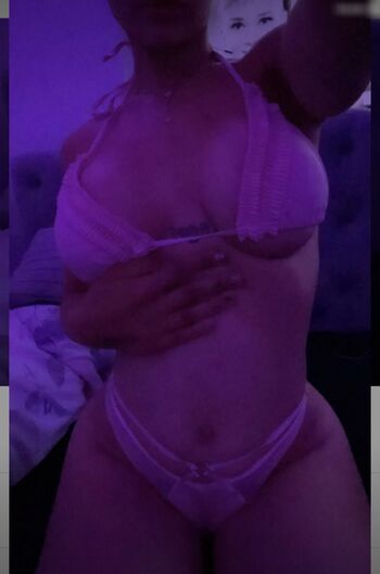 Lara.bttn