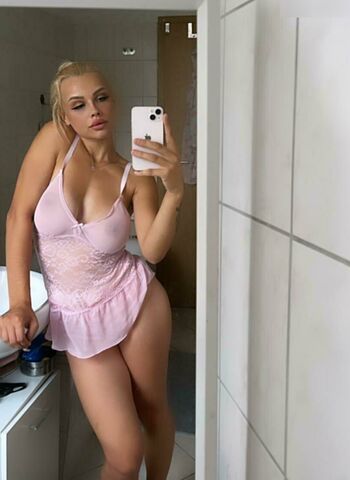 Lara.bttn