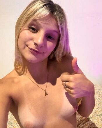 lara.cutiee