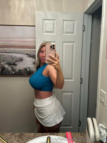 Lara Juicy