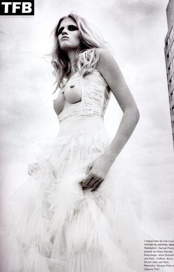 Lara Stone