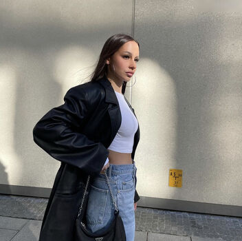 Lara_tepper