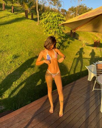Larissa Lages
