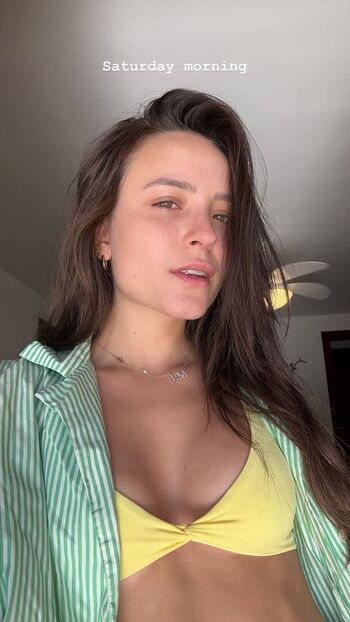 Larissa Manoela
