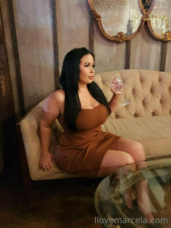 latinamilfnyc