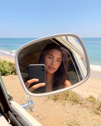 Laura Elizabeth Woo