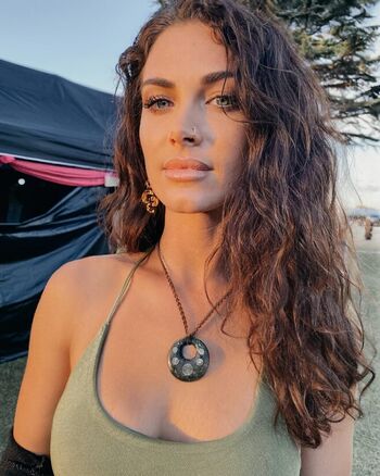 Laura Surrich