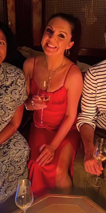 Laura Tobin