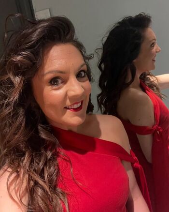 Laura Tobin