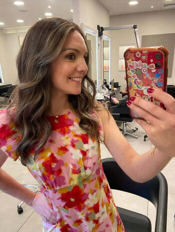 Laura Tobin