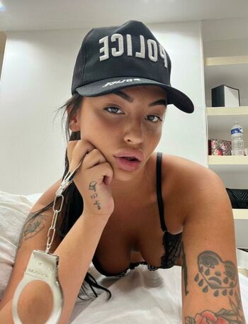 Laura Von Gallucci