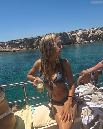 laurafarniok