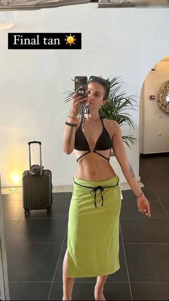 laure_bv