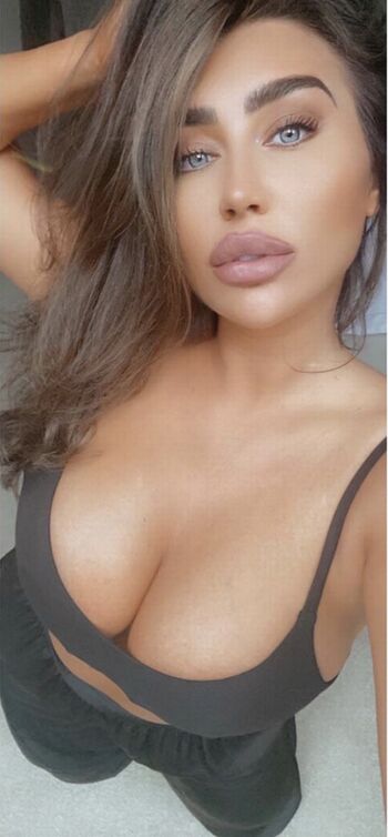 Lauren Goodger