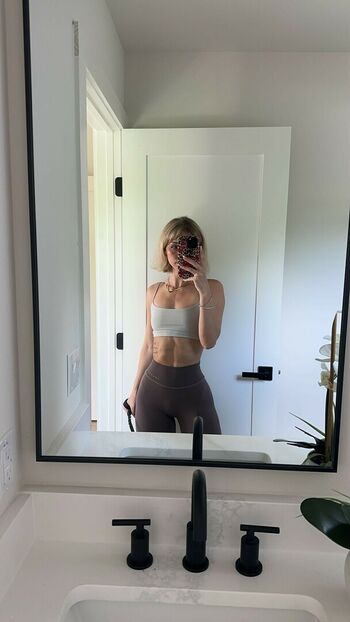 Lauren Johnson