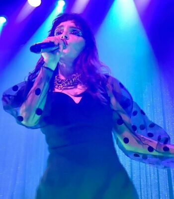 Lauren Mayberry