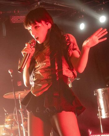 Lauren Mayberry