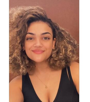 Laurie Hernandez