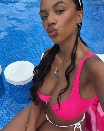 Layla (Laila Darboe)