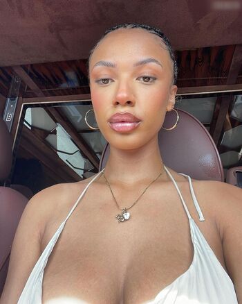 Layla (Laila Darboe)
