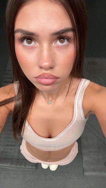 Leah Halton