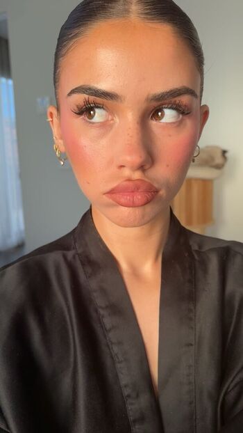 Leah Halton