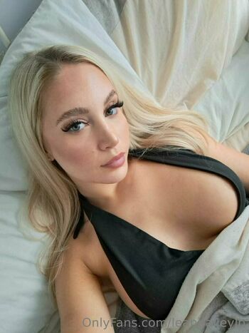 leahbaileylb