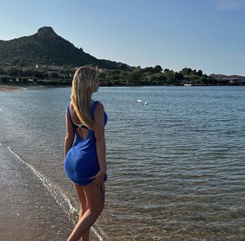 leasophie_official98