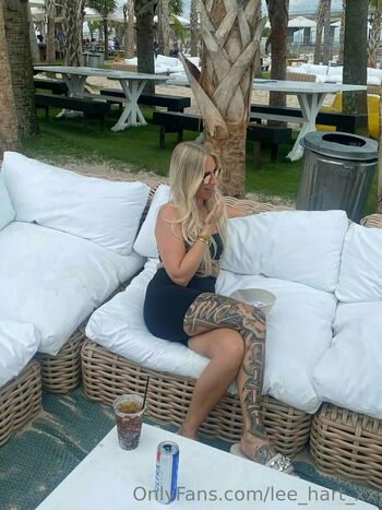 lee_hart_xx