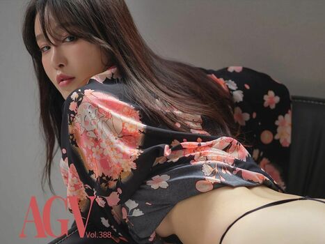 Lee Seol