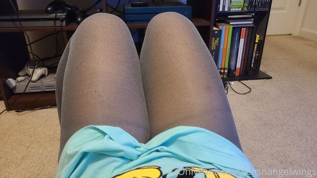 legsnangelwings