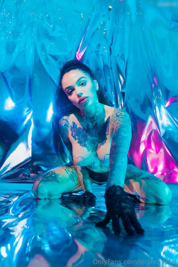 Leigh Raven