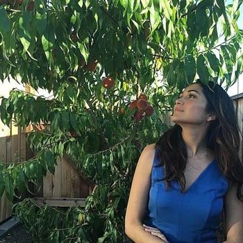 Lela Loren