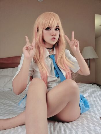 Lemon Crush Cosplayer