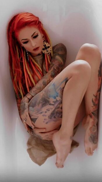 Lena Scissorhands
