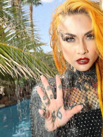 Lena Scissorhands
