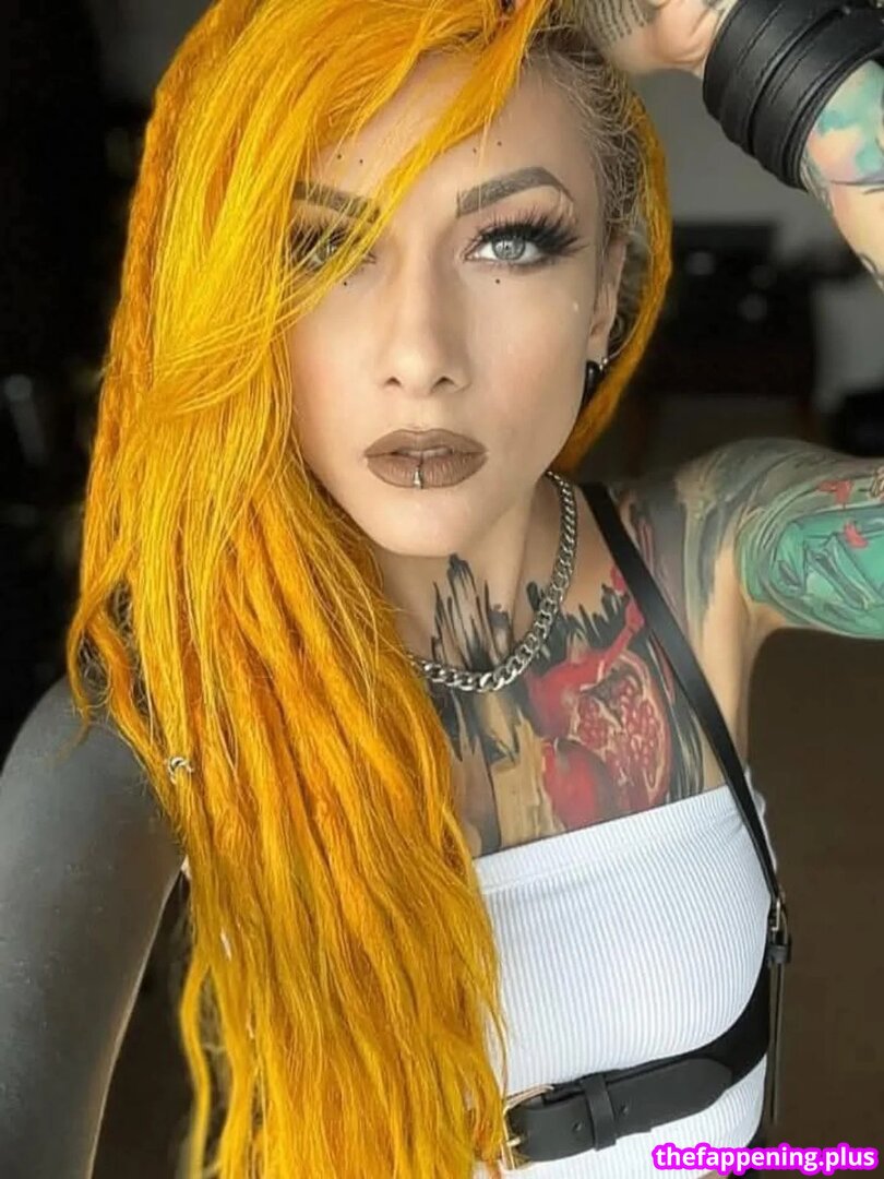 Lena Scissorhands