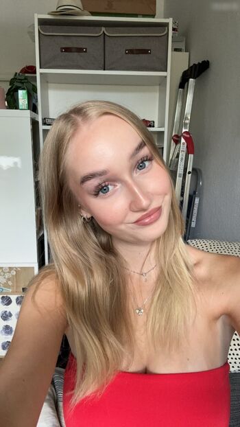 Lenaa.hdl