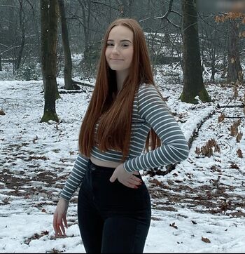 Lenia.Klm