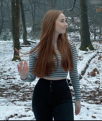 Lenia.Klm