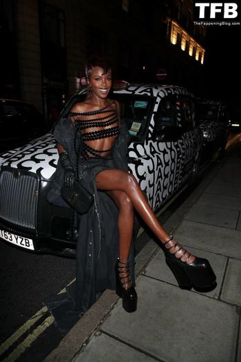 Leomie Anderson