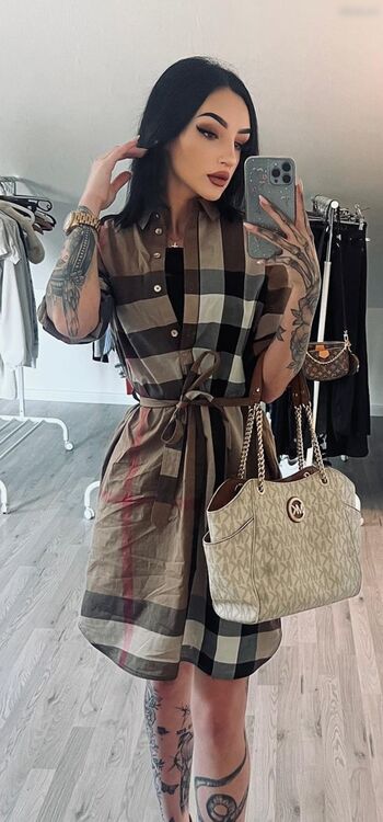 Leonie Flessers