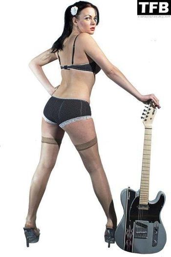 Leonie Saint