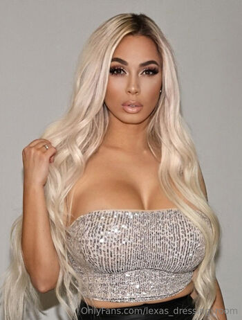 lexas_dressing_room